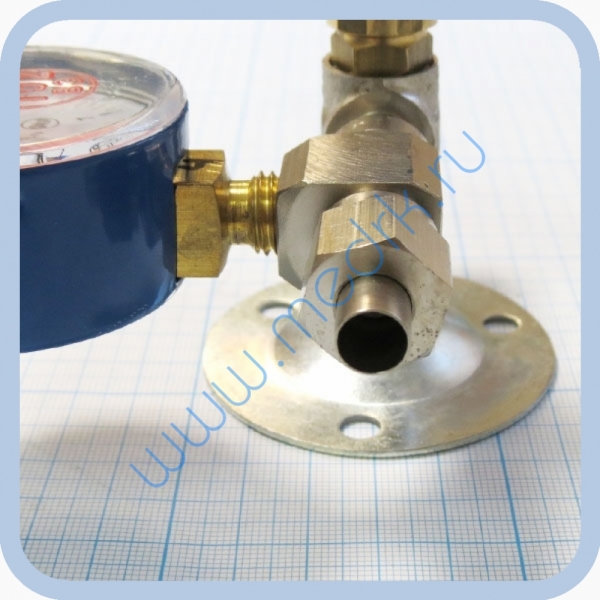Вентиль медицинский с манометром на вход (клапан запорный К-1101-16) для кислорода, закиси азота   Вид 5