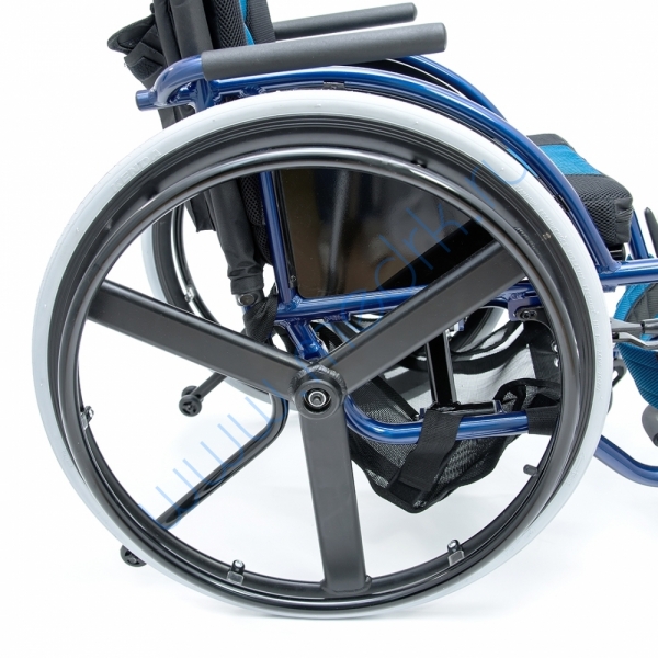 Кресло-коляска спортивная FS723L  Вид 3