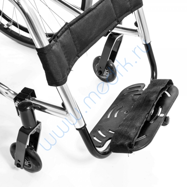 кресло-коляска спортивная для фехтования FS720L  Вид 2